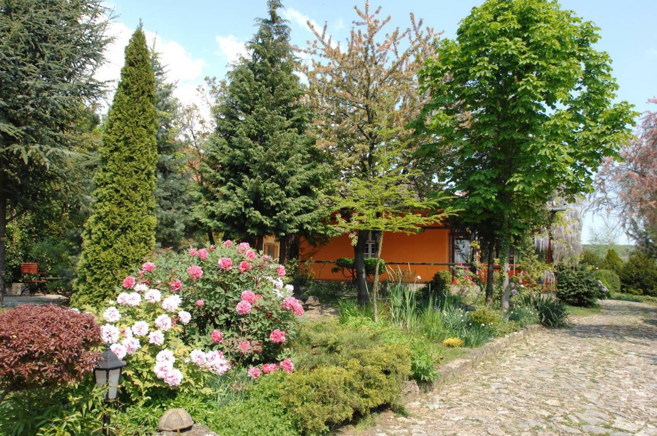 Garten Vendégház Eger Extérieur photo